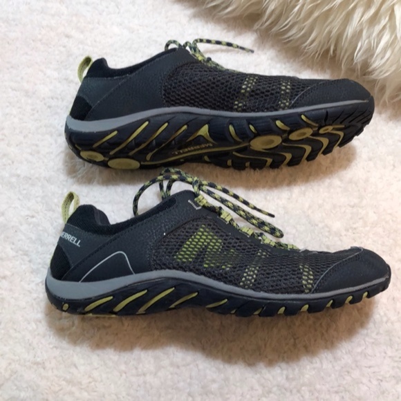 Merrell Light-Weight Men’s Shoe/Water shoes - Picture 4 of 8